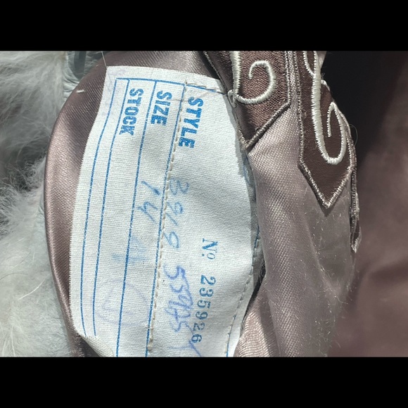 Genuine Blue Fox Fur Coat - Picture 4 of 4